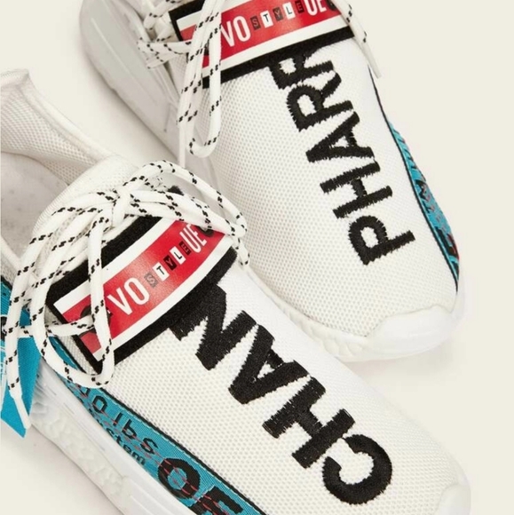 Shoes - Picture 3 of 4